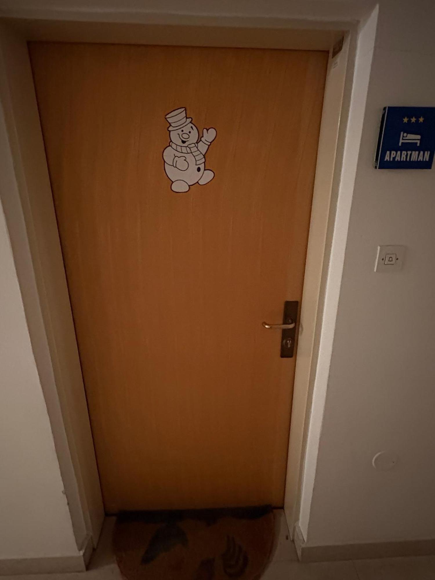 Apartma Snezko クランスカゴーラ エクステリア 写真