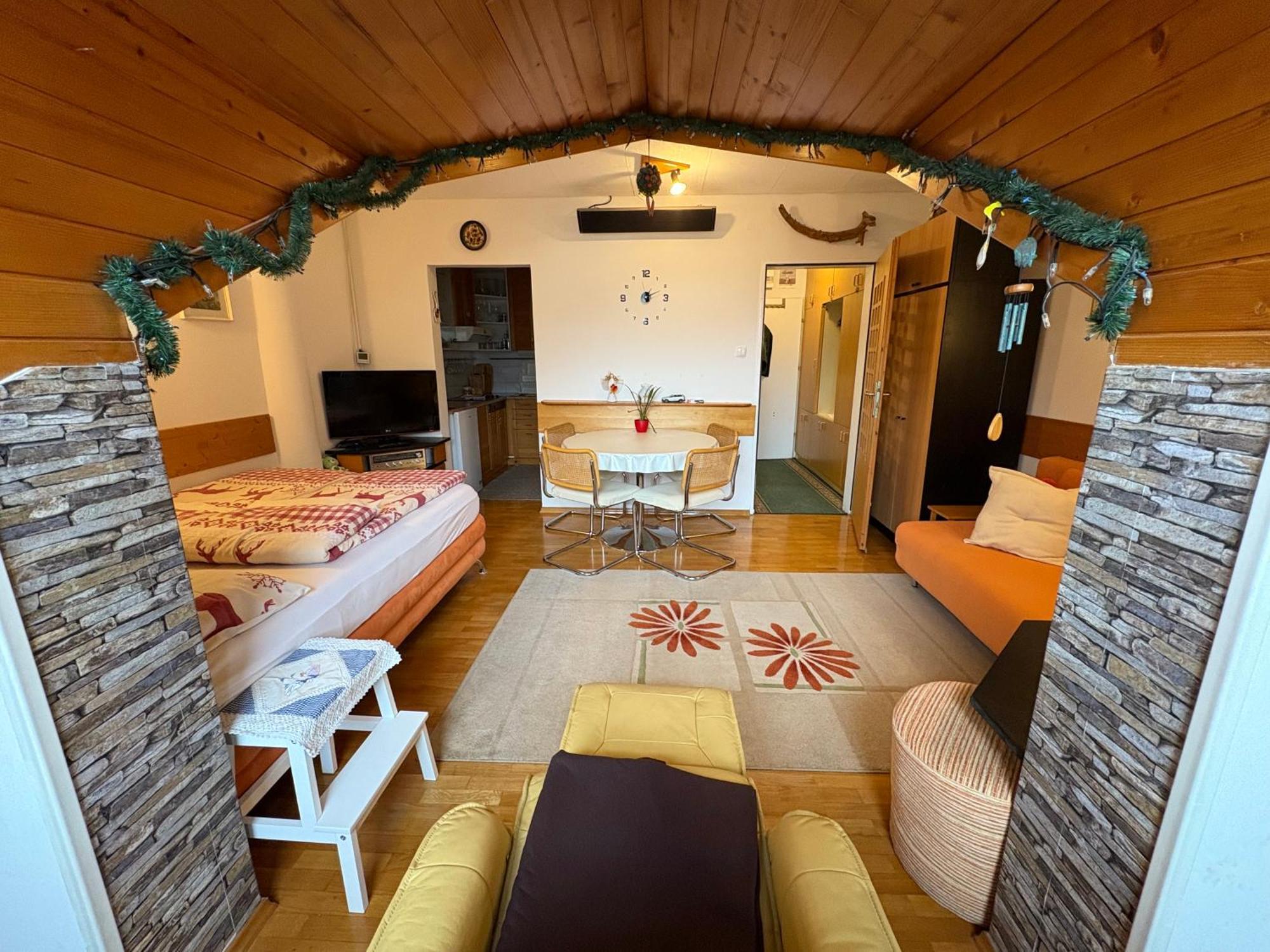 Apartma Snezko クランスカゴーラ エクステリア 写真